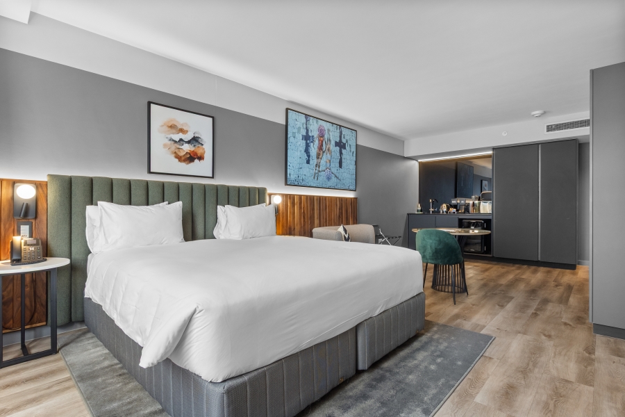 1 Bedroom Property for Sale in Foreshore Western Cape